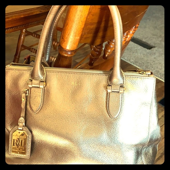 🍭SOLD🍭Handbag 👜gold sold. Sold - Picture 1 of 8